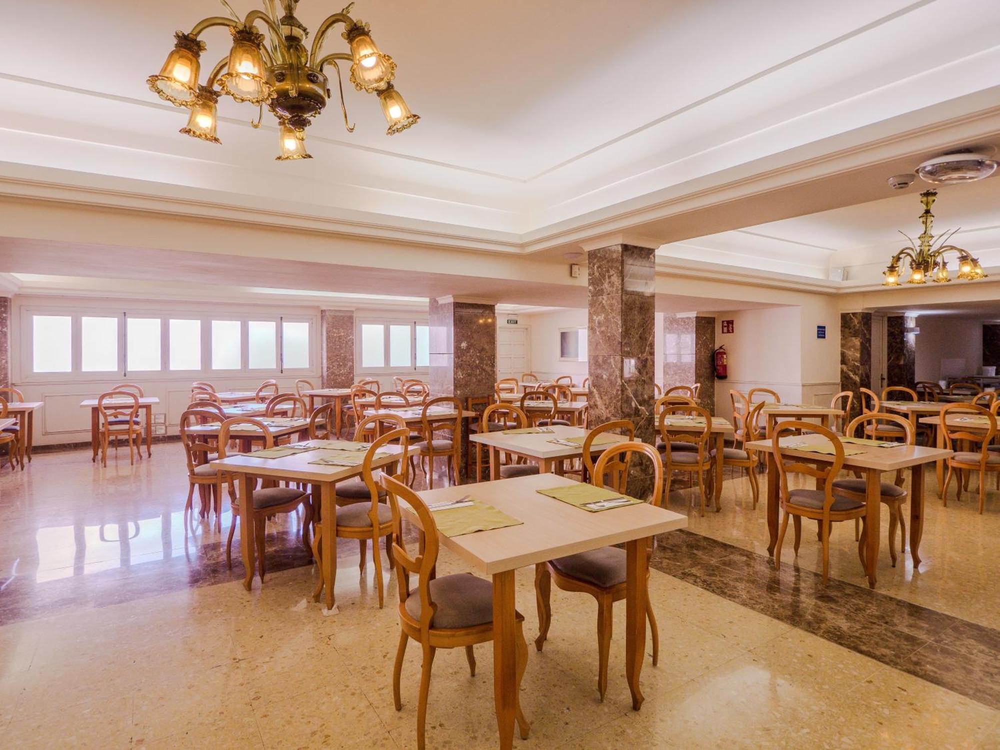 Hotel La Santa Maria Cala Millor  Zewnętrze zdjęcie
