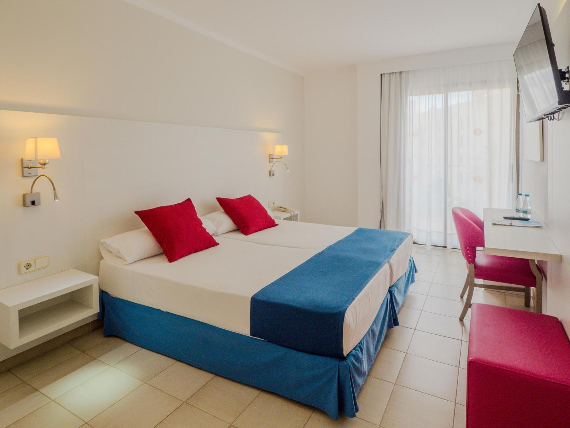 Hotel La Santa Maria Cala Millor  Zewnętrze zdjęcie