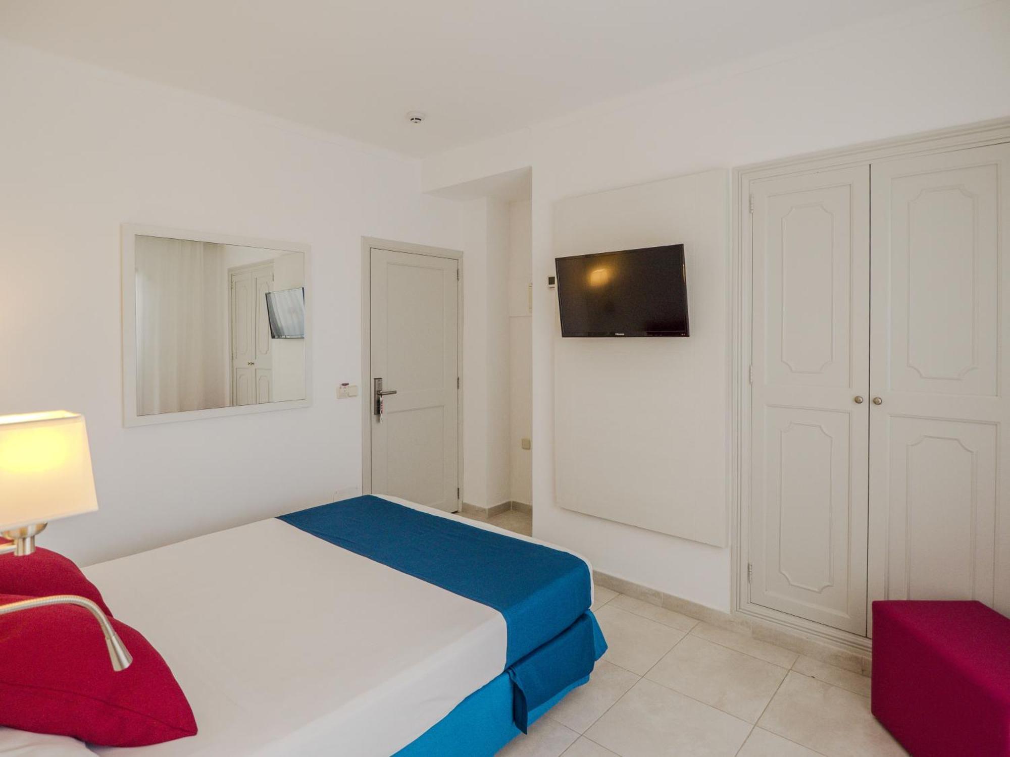 Hotel La Santa Maria Cala Millor  Zewnętrze zdjęcie