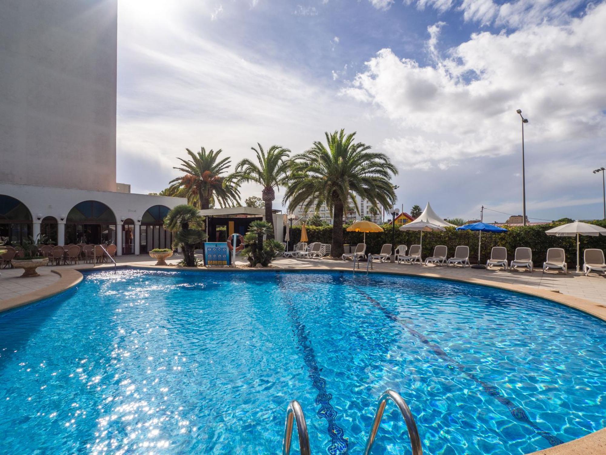 Hotel La Santa Maria Cala Millor  Zewnętrze zdjęcie