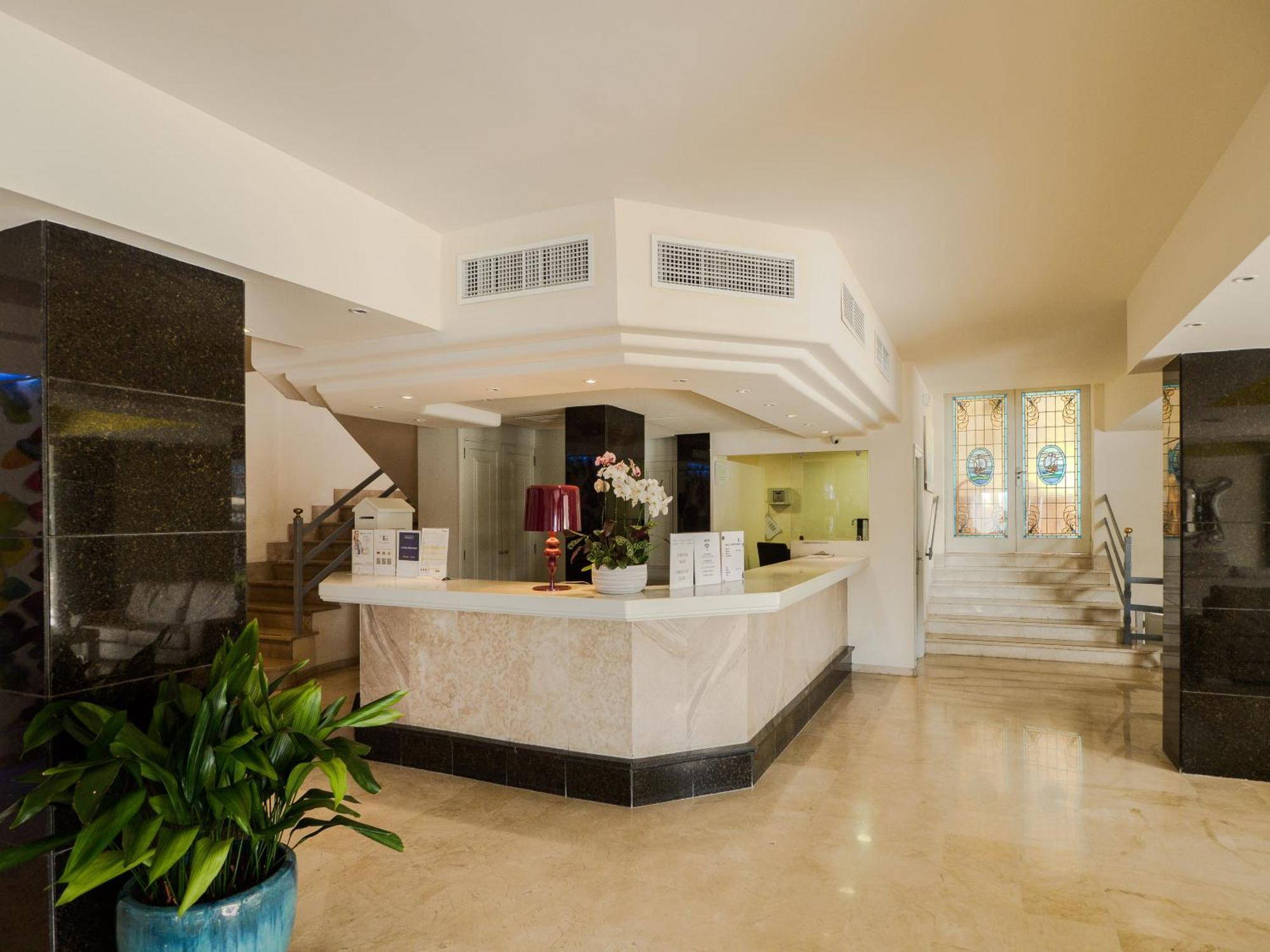 Hotel La Santa Maria Cala Millor  Zewnętrze zdjęcie